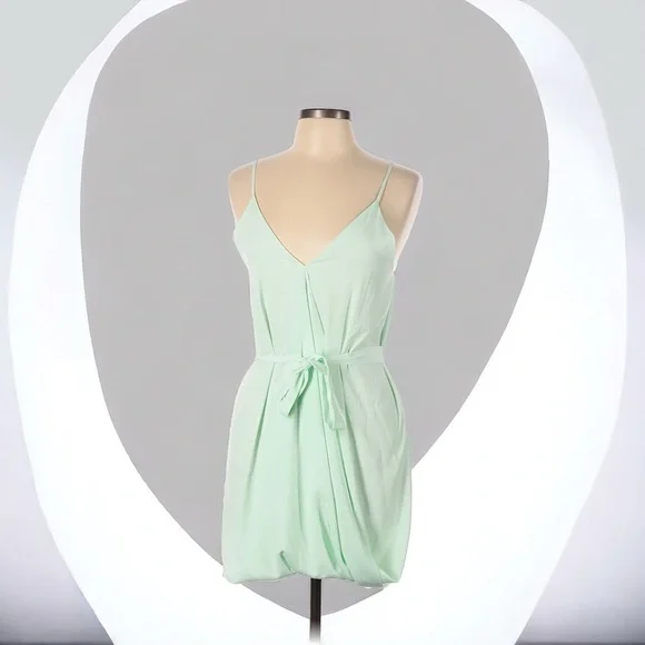 Assali Lavinia x REVOLVE Sleeveless Bow Mint Green V-Neck Mini Dress Large NWT - Picture 2 of 8